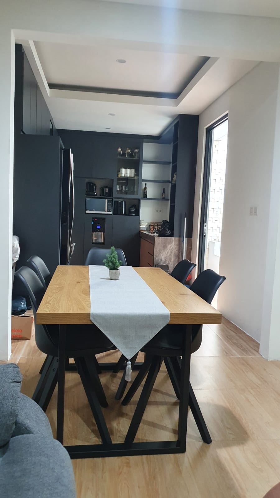 Rumah Dijual Furnished di Cluster Waterfront Lippo Cikarang